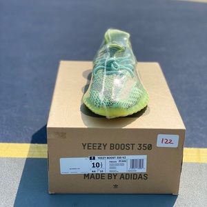 Yeezy Boost V2 YeezReel